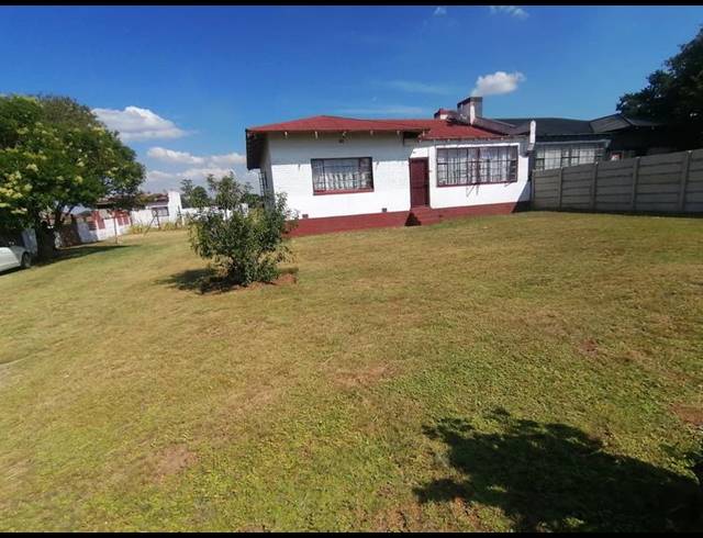3 BEDROOM HOUSE FOR SALE IN LANGAVILLE